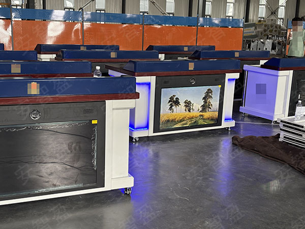 审讯桌与普通办公桌的区别 | 专业审讯室家具定制要点