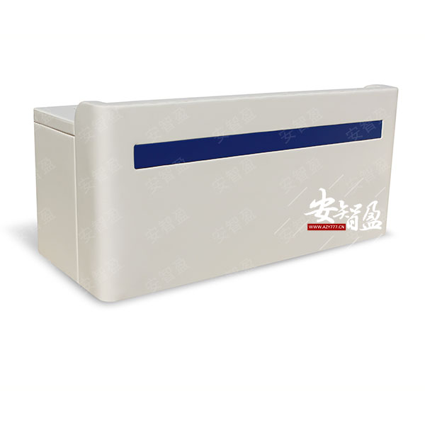 审讯桌，审讯场所的关键因素